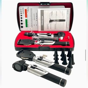 Medical Set: Otoscope/Ophthalmoscope, BP cuff, Diagnostic Reflex Percussion Kit